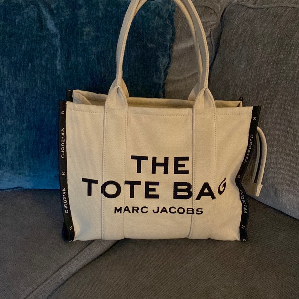 Marc Jacobs “The Tote Bag” Large in Warm Sand. Perfect for travel.
